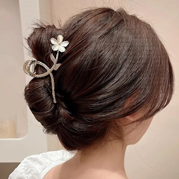 BRAND New Hair Claw Clip for Sale!! - Picture 2 of 3